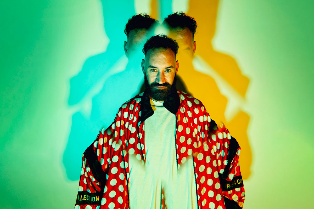 DJ und Medienkünstler Janiv Oron, Foto: © Flavia Schaub